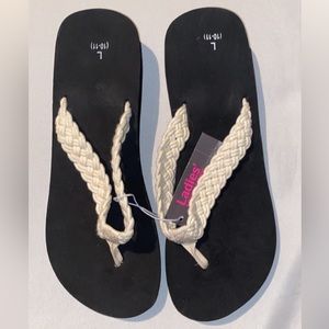 Women’s Braided Wedge Flip-Flops